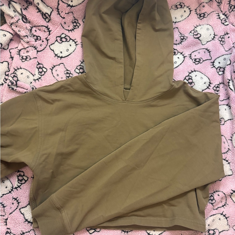 LULULEMON Brown 2pc Short/Crop Hoodie Set
